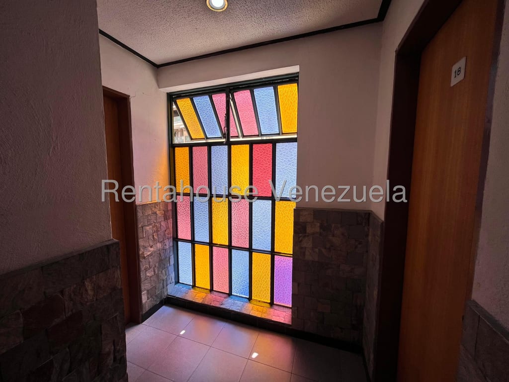 Edificio en Sabana Grande, Caracas