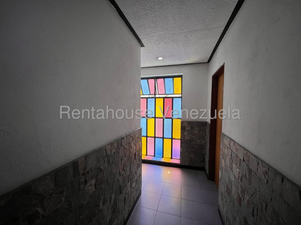 Edificio en Sabana Grande, Caracas