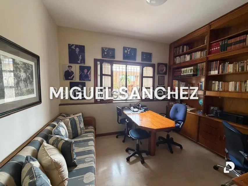 Casa en Los Samanes, Caracas – 10