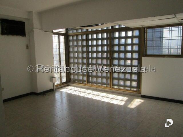 Oficina en Los Caobos, Caracas – 9