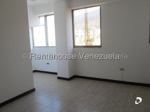 Oficina en Los Caobos, Caracas – 7