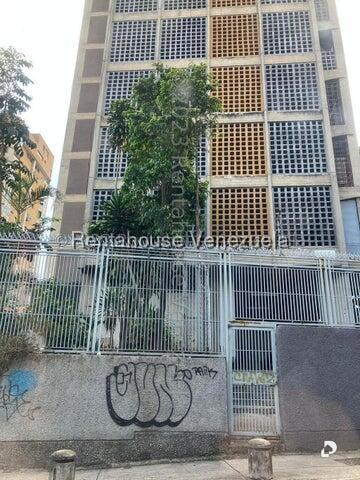Oficina en Los Caobos, Caracas – 1