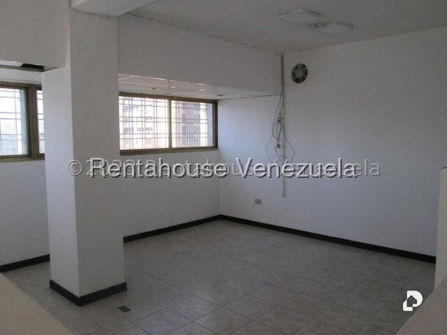 Oficina en Los Caobos, Caracas – 8