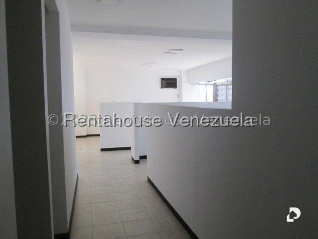 Oficina en Los Caobos, Caracas – 13