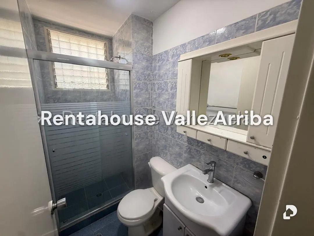 Apartamento en Santa Rosa de Lima, Caracas – 14