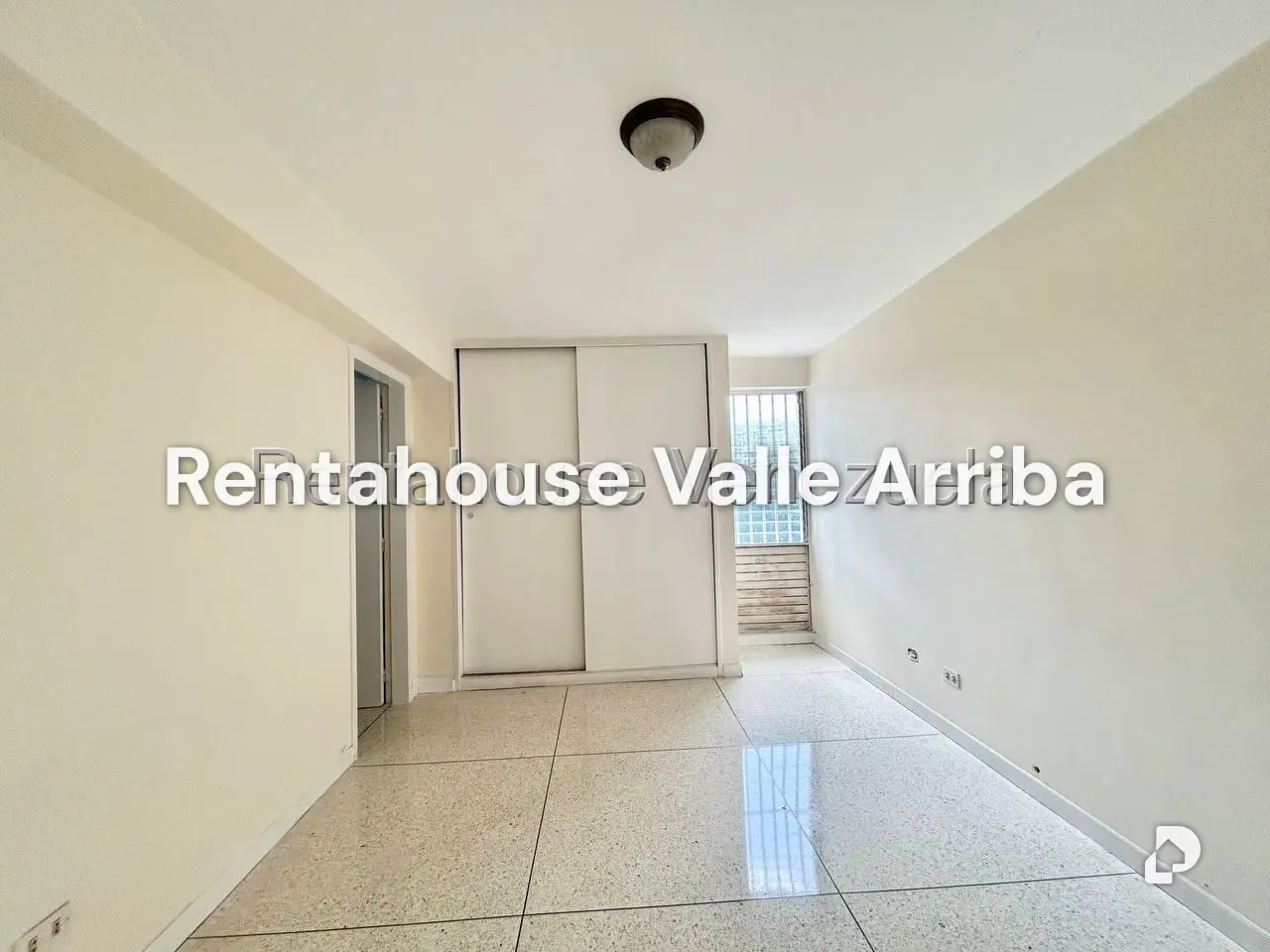 Apartamento en La Ciudadela, Caracas – 18