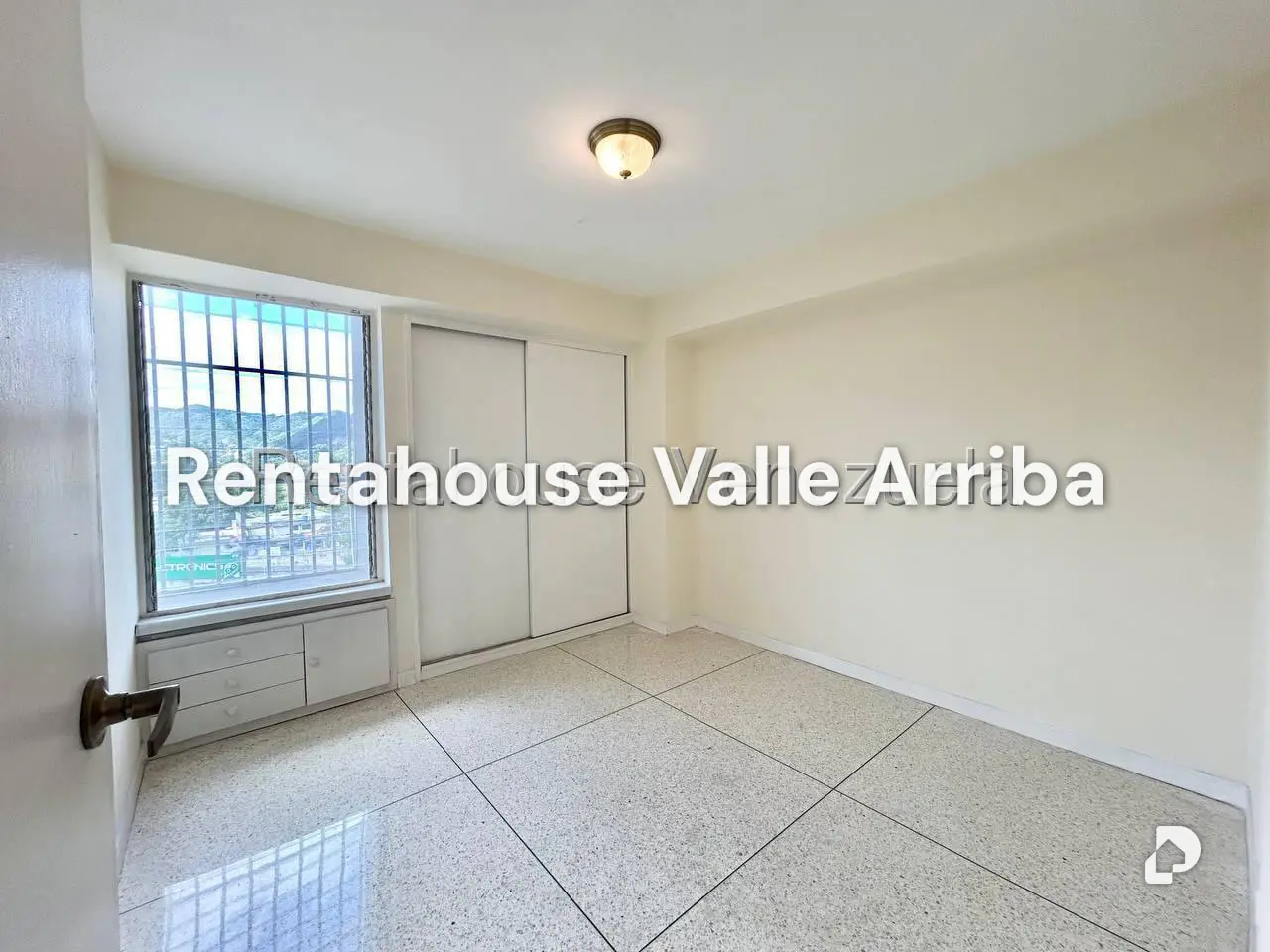 Apartamento en La Ciudadela, Caracas – 16