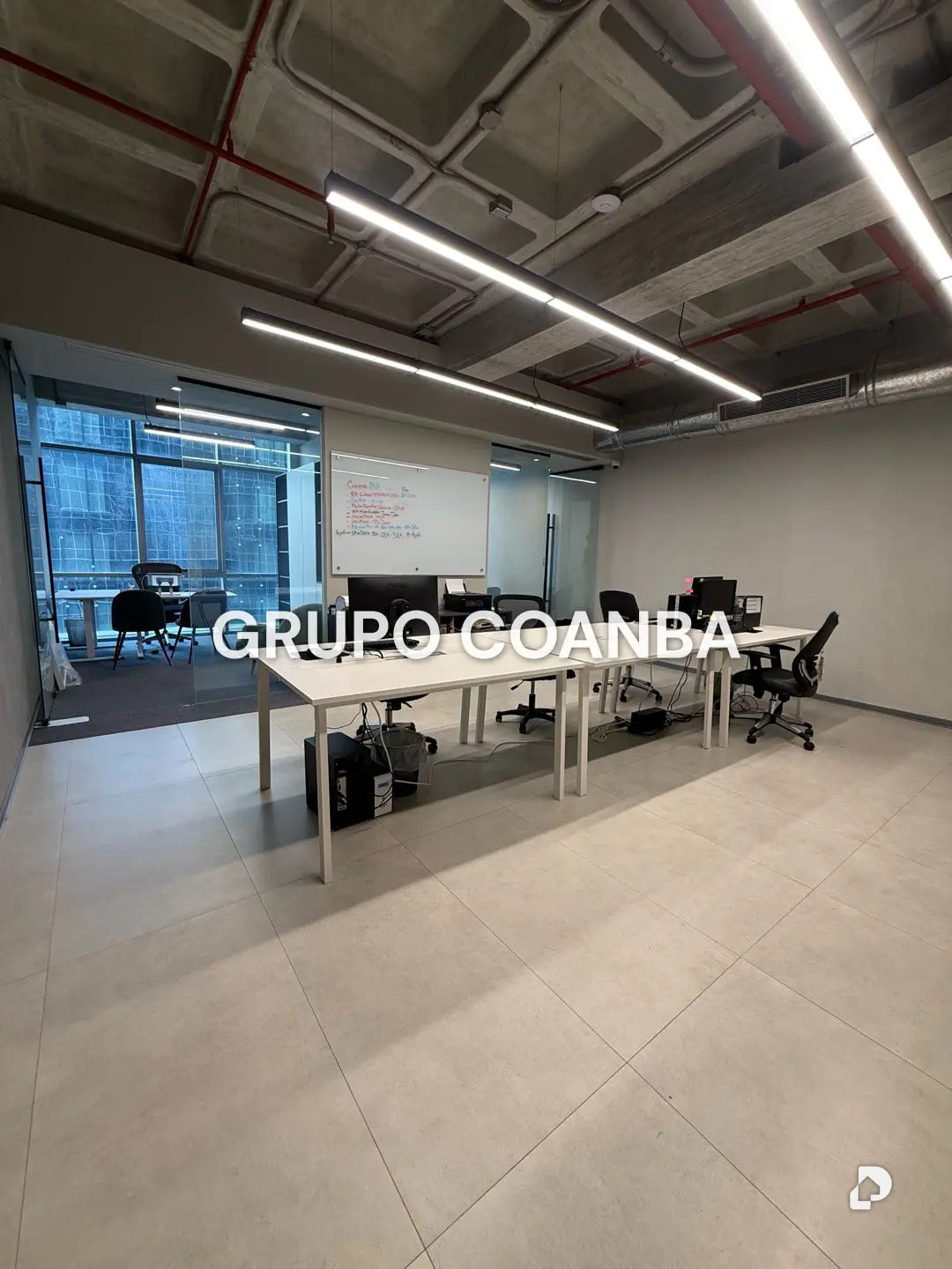 Oficina en Las Mercedes, Caracas – 1