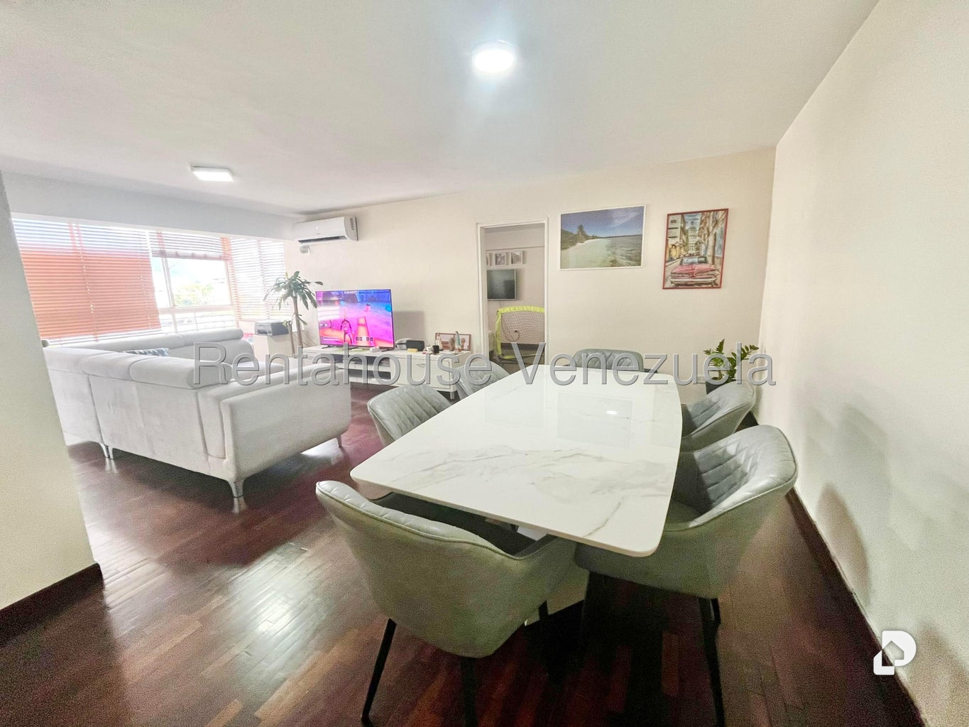 Apartamento en La Florida, Caracas – 12