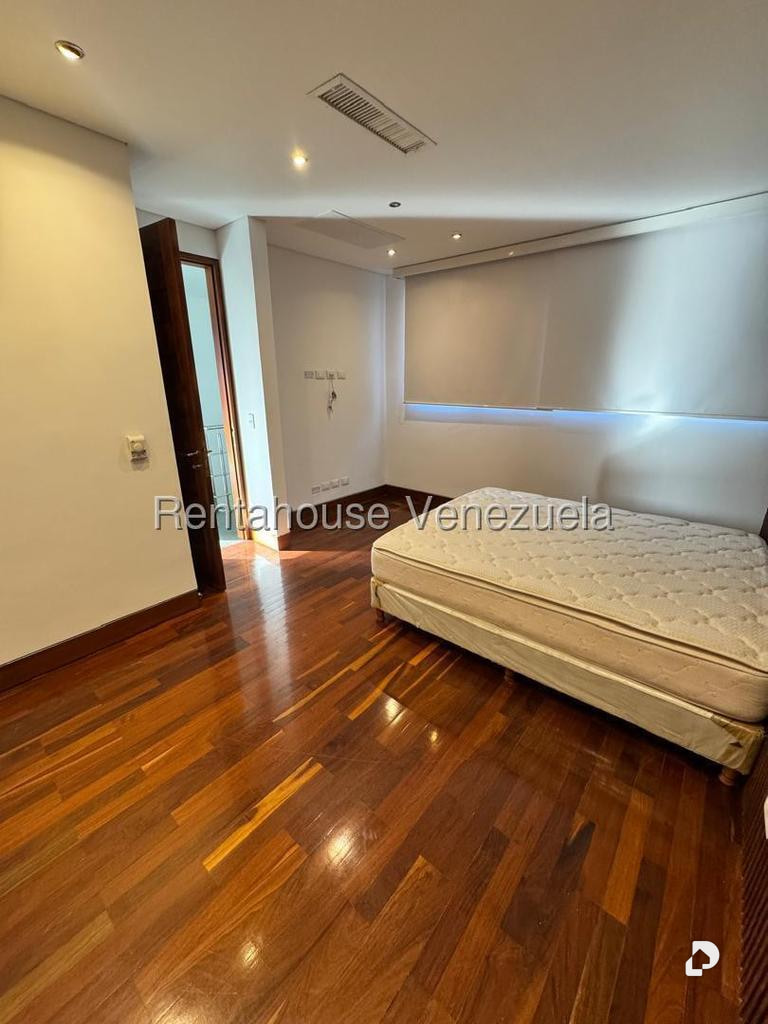Apartamento en La Tahona, Caracas – 12