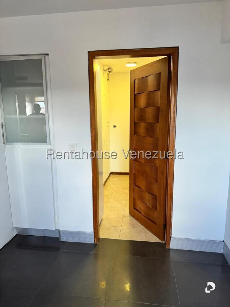 Apartamento en La Tahona, Caracas – 11