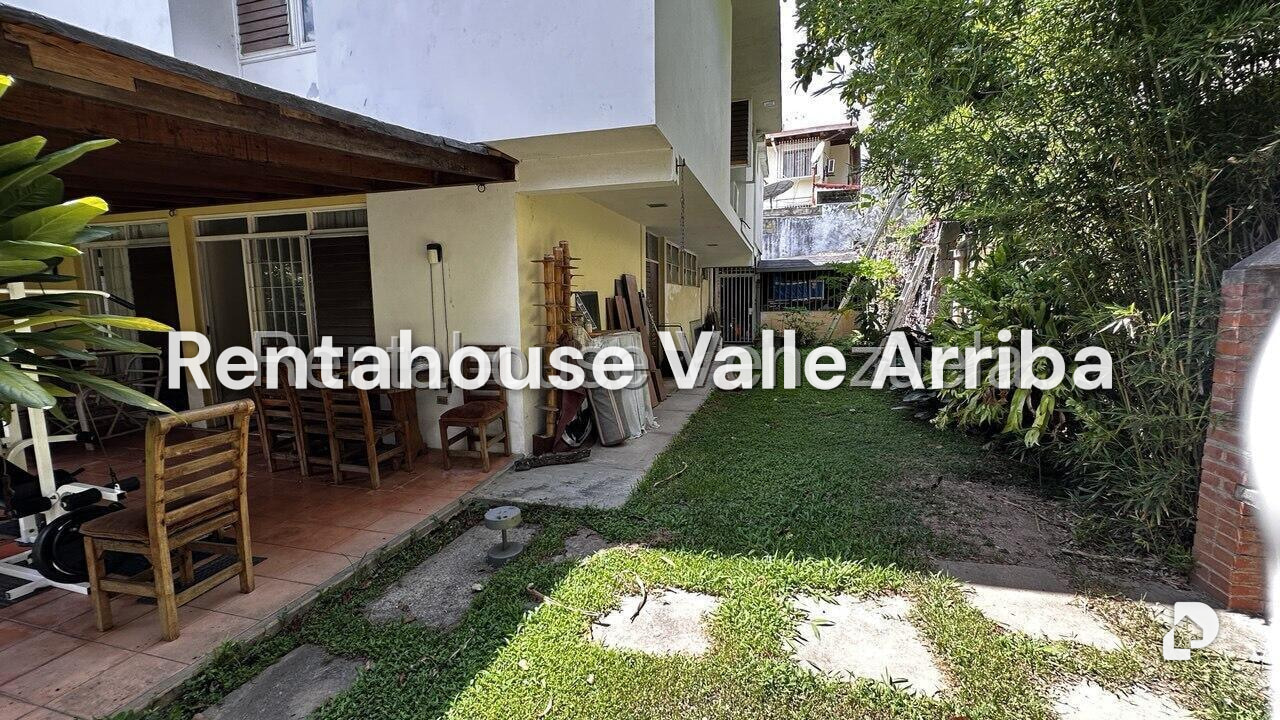 Casa en Prados del Este, Caracas – 24