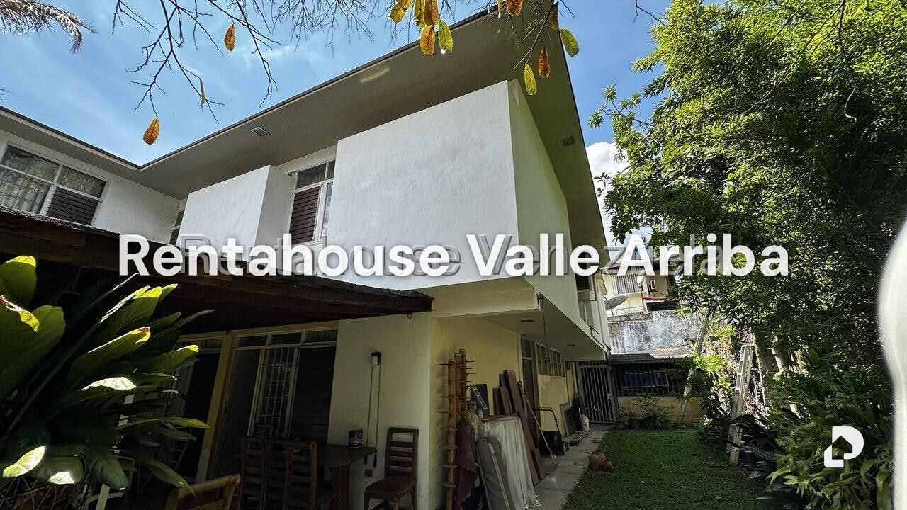 Casa en Prados del Este, Caracas – 21