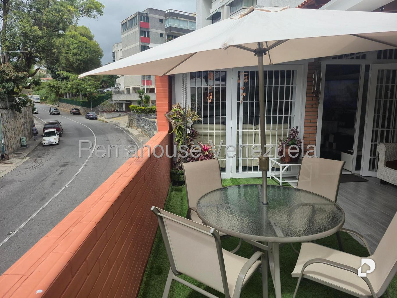 Casa en Cumbres de Curumo, Caracas – 29