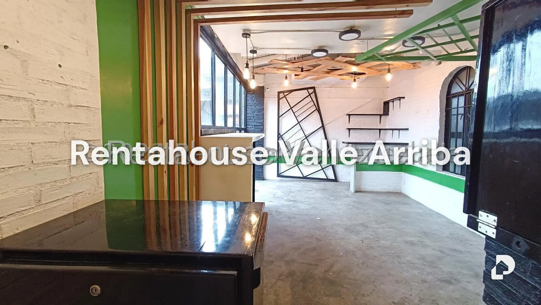 Local comercial en El Hatillo, Caracas – 12