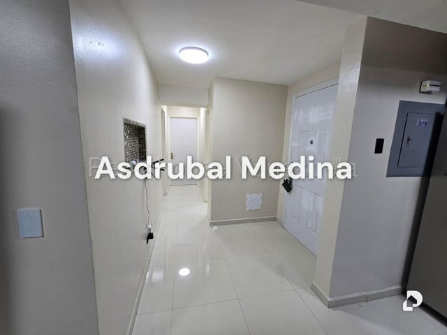 Apartamento en Parroquia San Bernardino, Caracas – 10