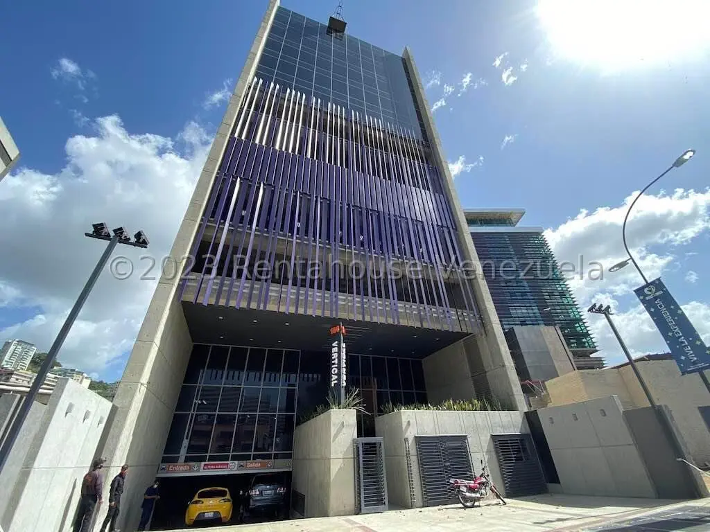 Local comercial en Las Mercedes, Caracas - 1