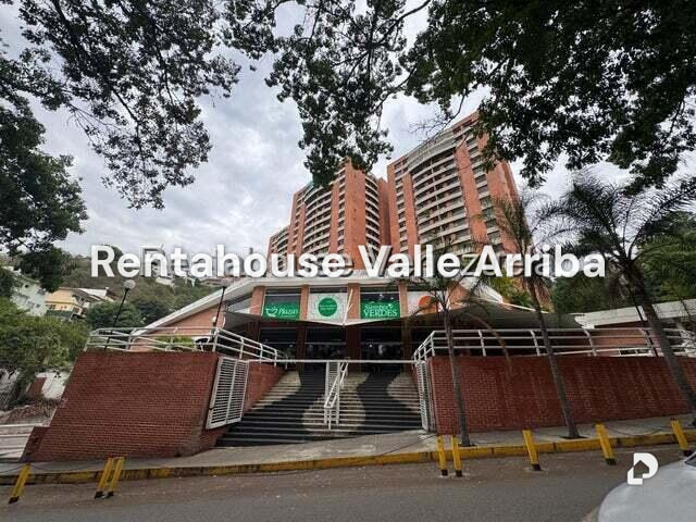Penthouse en Urbanización Colinas de Los Chaguaramos, Caracas