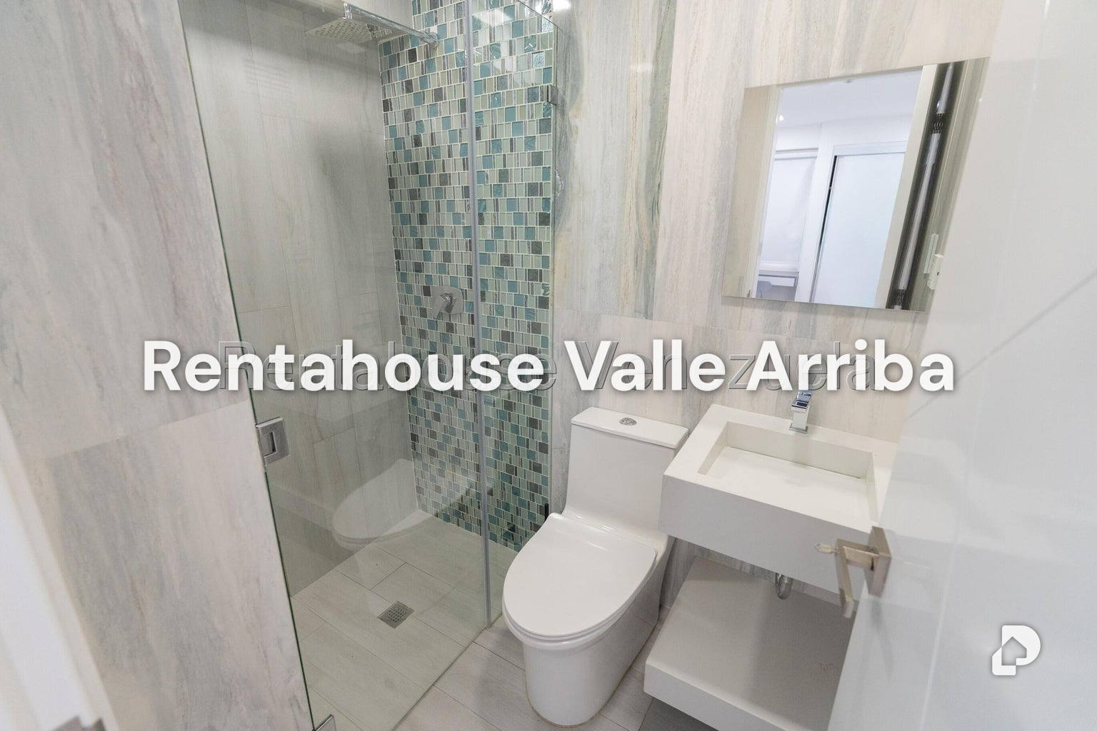 Penthouse en Urbanización Colinas de Los Chaguaramos, Caracas