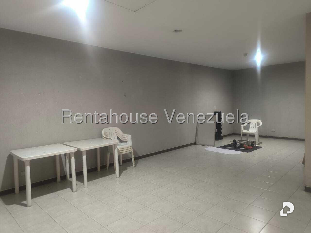 Apartamento en Sabana Grande, Caracas – 25