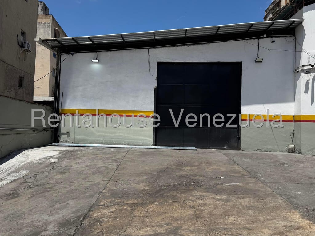 Local comercial en Bello Monte, Caracas - 1