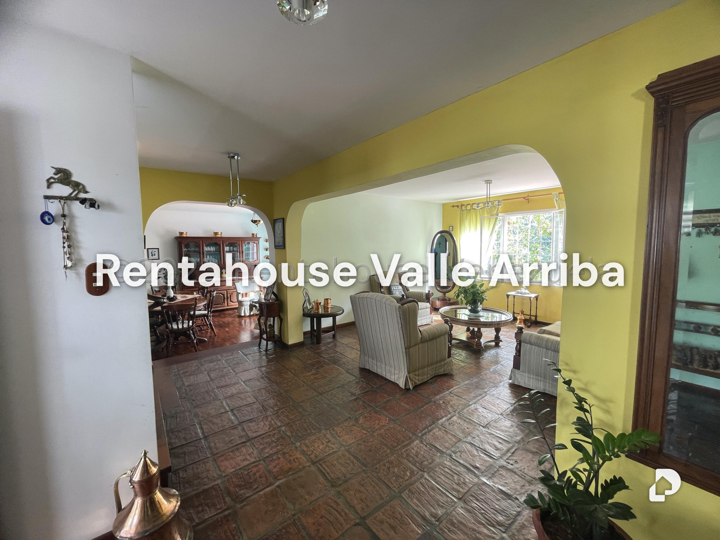 Casa en La Lagunita Country Club, Caracas