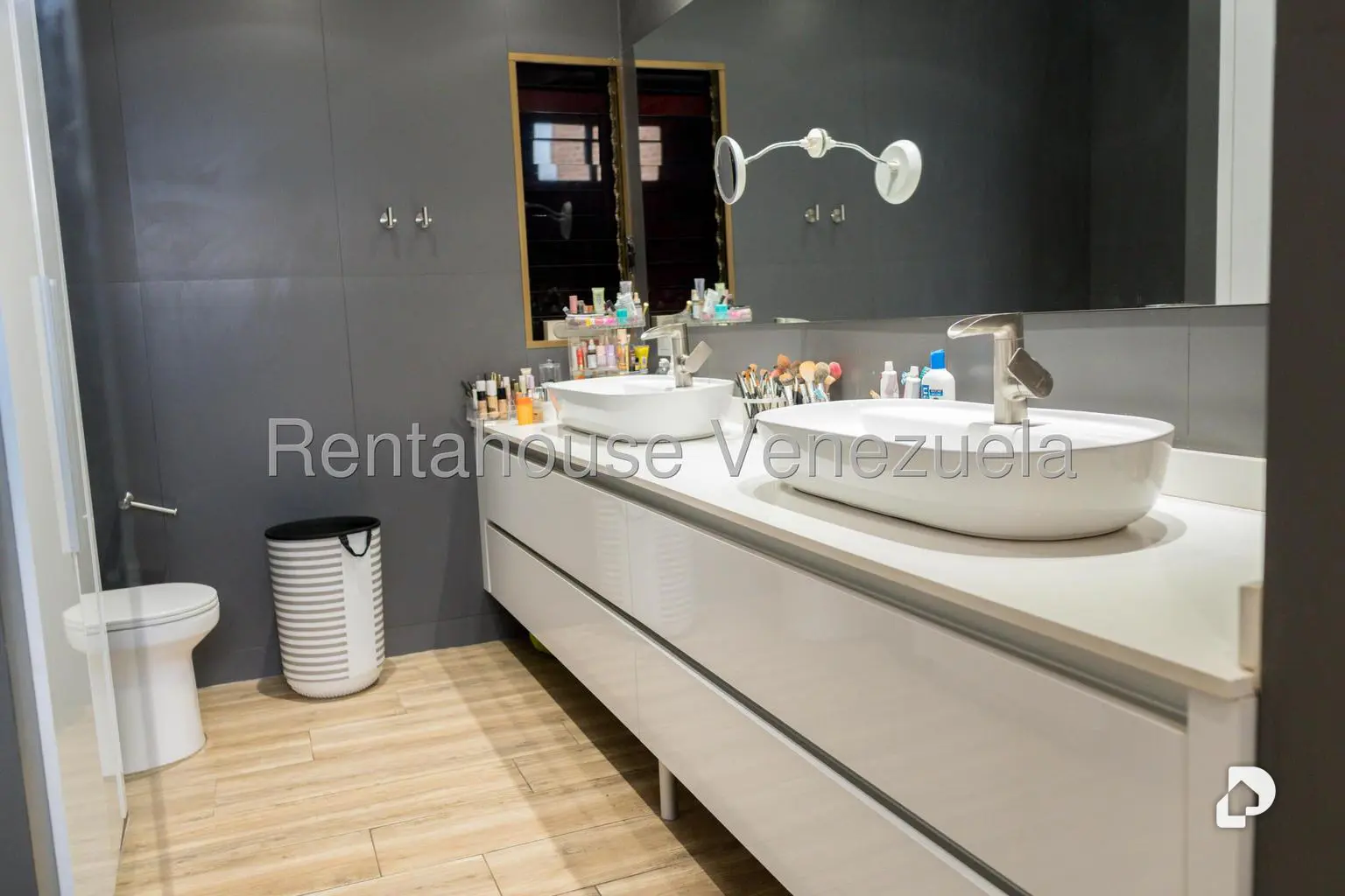 Apartamento en Los Naranjos (del Cafetal), Caracas – 12