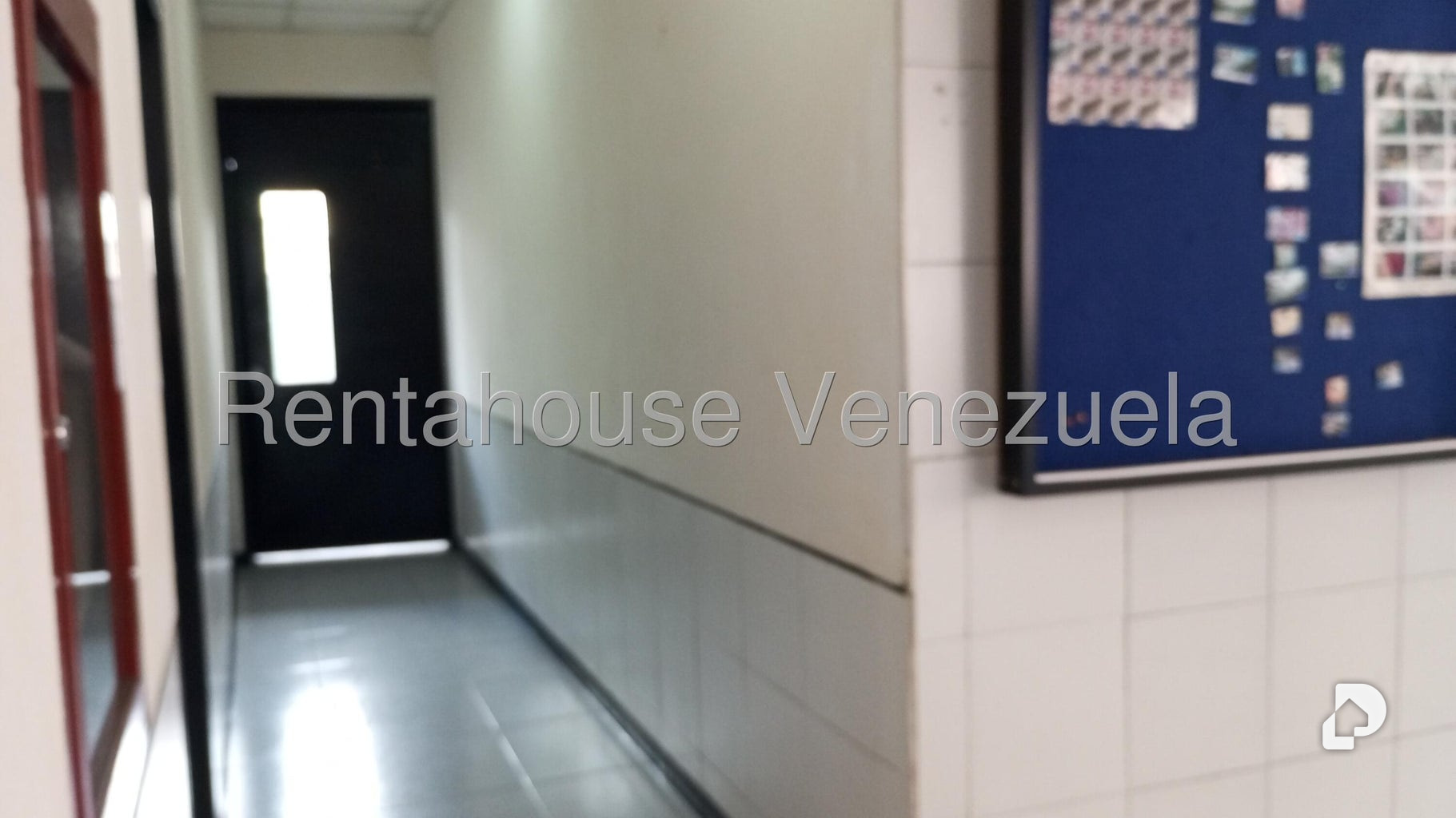 Oficina en La Urbina, Caracas – 16