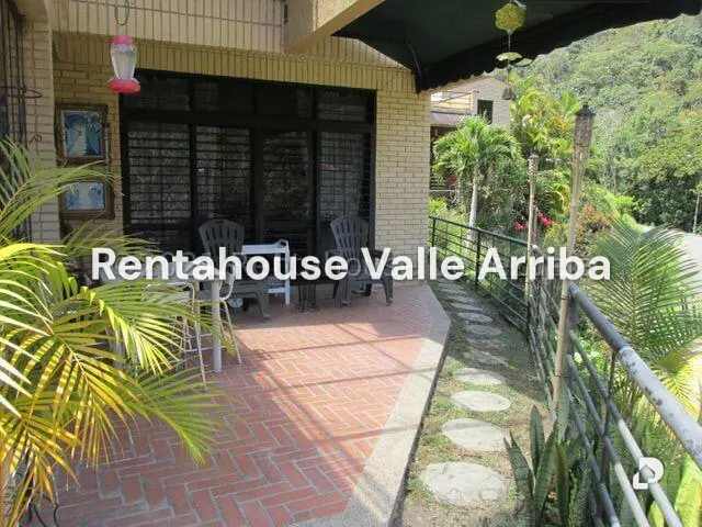 House in Monte Claro, Caracas – 22