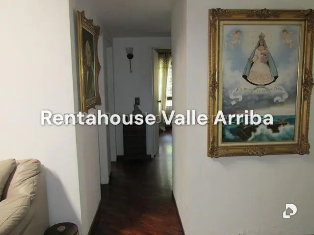 House in Monte Claro, Caracas – 30