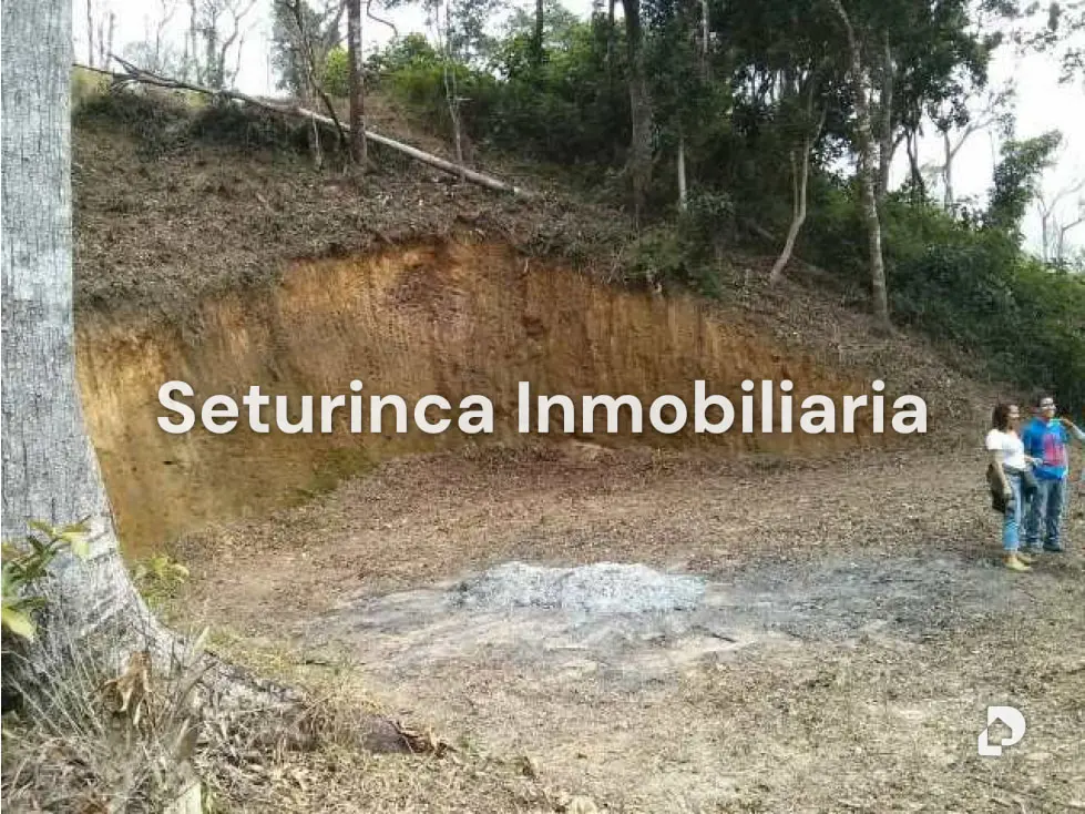 Land in El Junquito, Caracas – 8