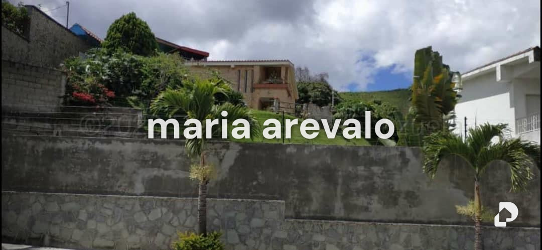 House in La Rosaleda, San Antonio de Los Altos – 3