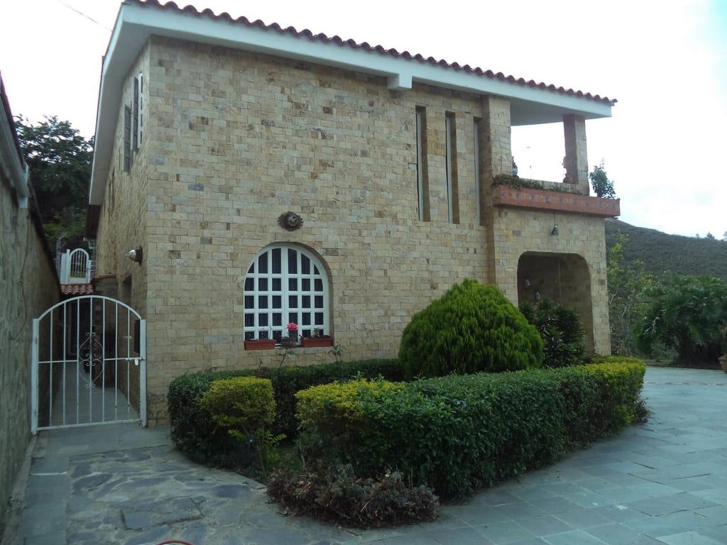 Casa en La Rosaleda, San Antonio de Los Altos - 1