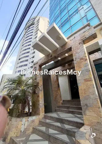 Oficina en La Arboleda, Maracay – 1