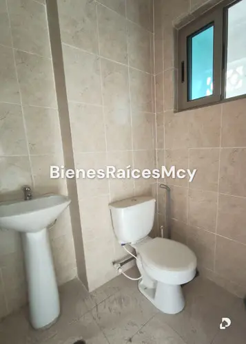 Oficina en La Arboleda, Maracay – 12
