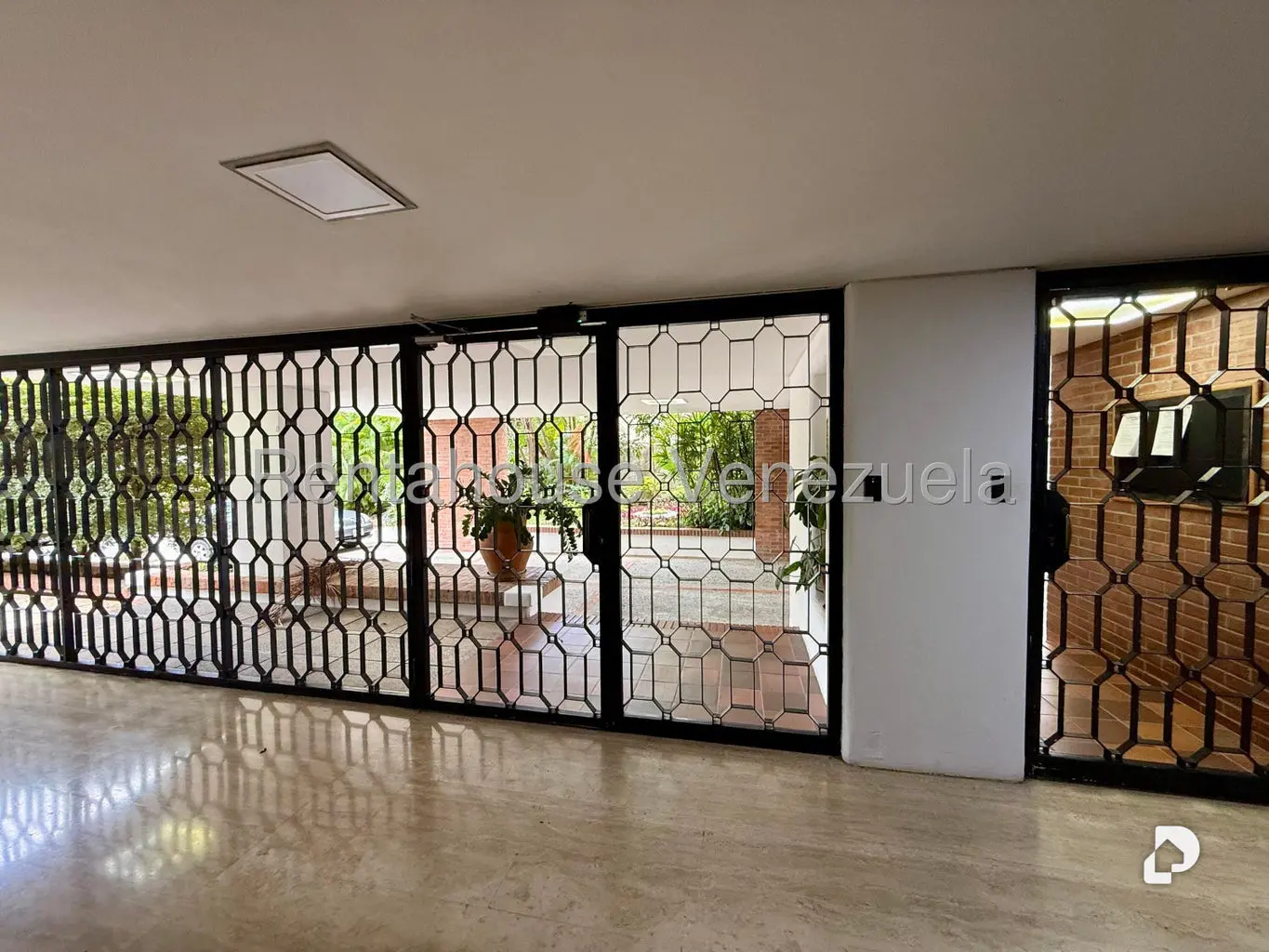 Apartamento en San Román, Caracas