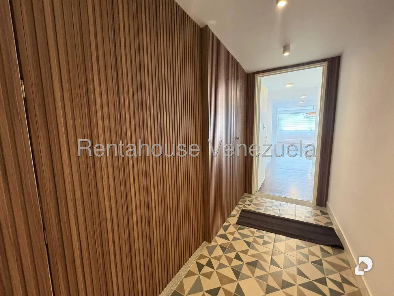 Apartamento en Santa Paula, Caracas – 2