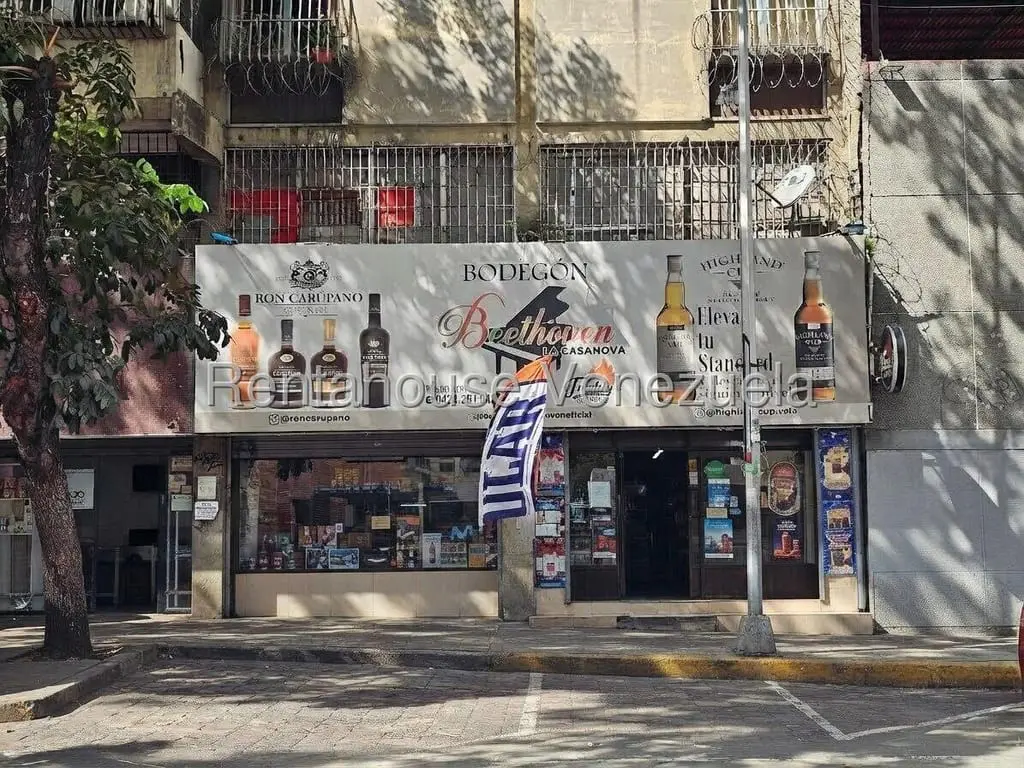 Commercial space in Bello Monte, Caracas - 1