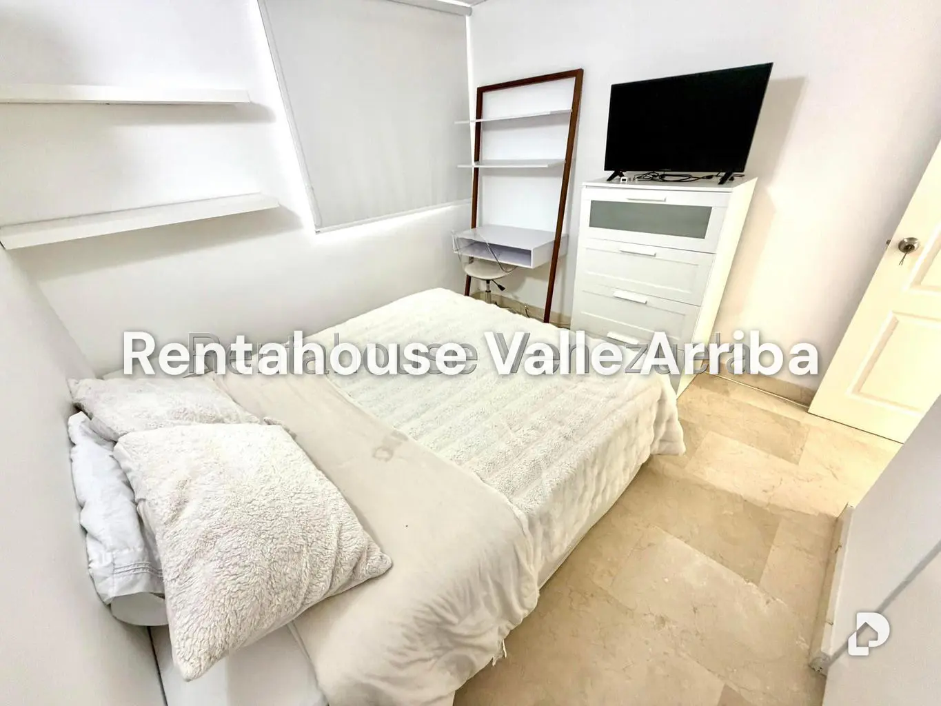 Apartamento en Colinas de La Tahona, Caracas – 23