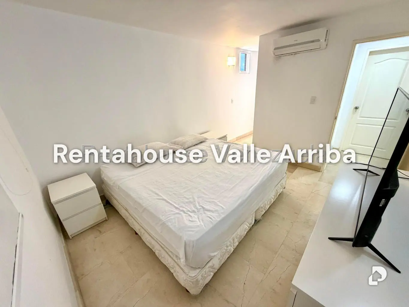Apartamento en Colinas de La Tahona, Caracas – 17