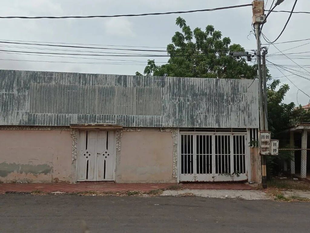 Galpón en Calle 81, Maracaibo - 1
