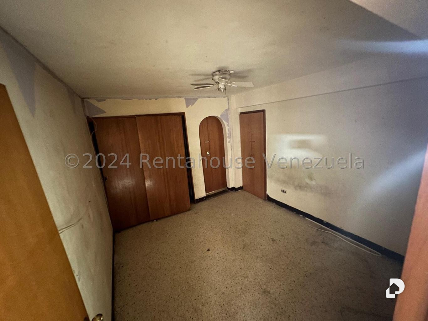Apartamento en Parroquia La Candelaria, Caracas – 15