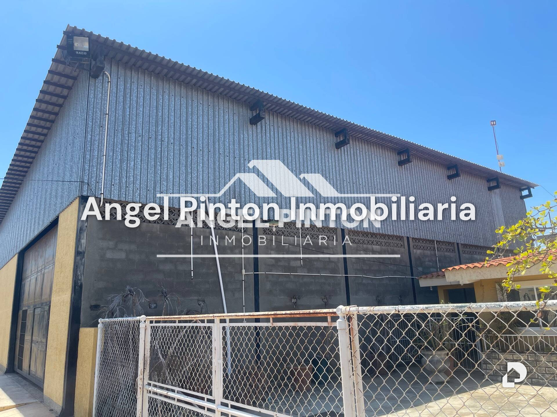 Galpón en Barrio Carmelo Urdaneta, Maracaibo – 4