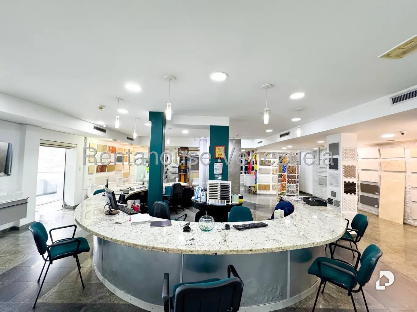 Local comercial en Altamira, Caracas – 5