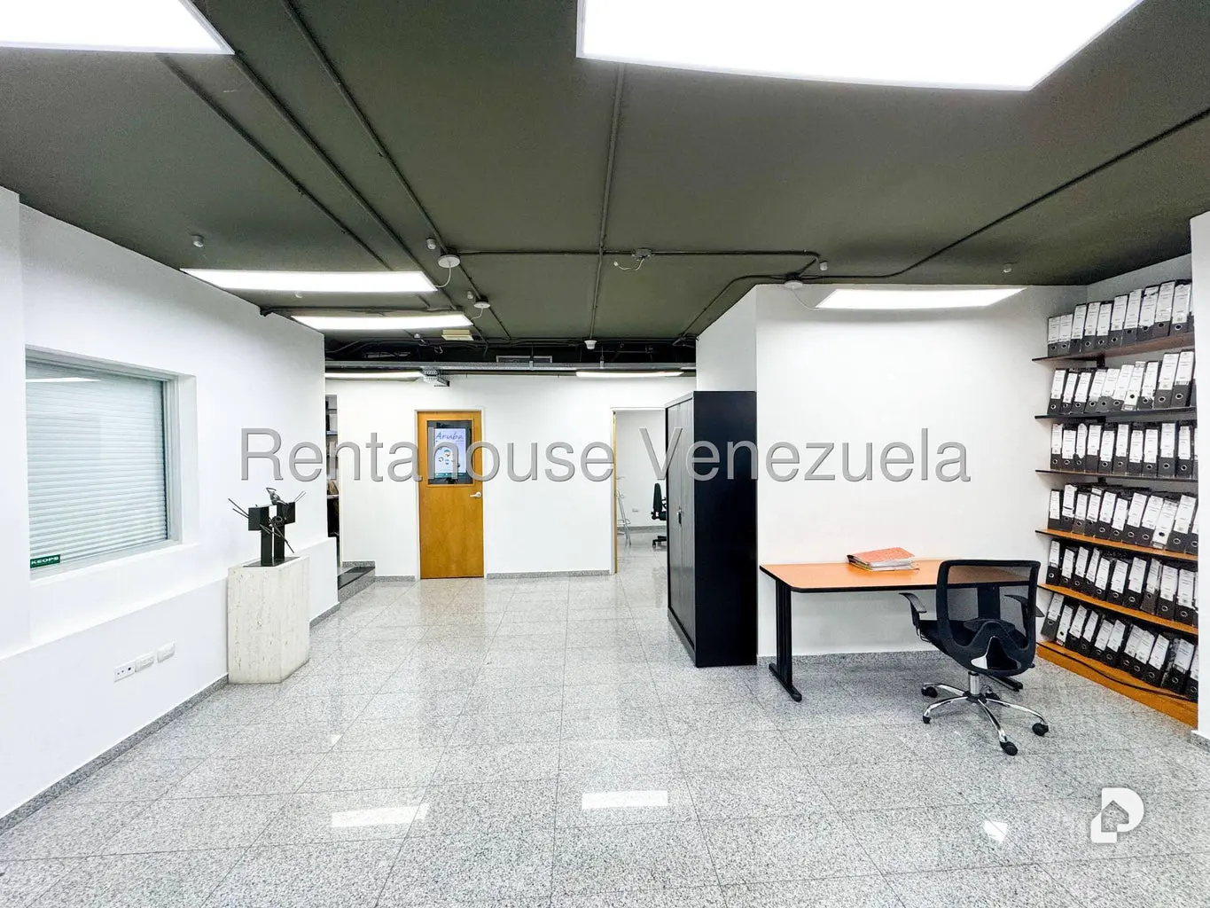 Local comercial en Altamira, Caracas – 27
