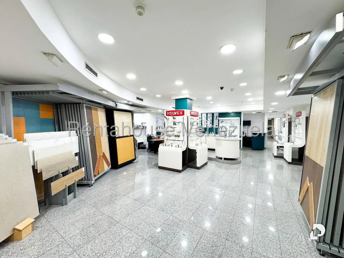 Local comercial en Altamira, Caracas – 21
