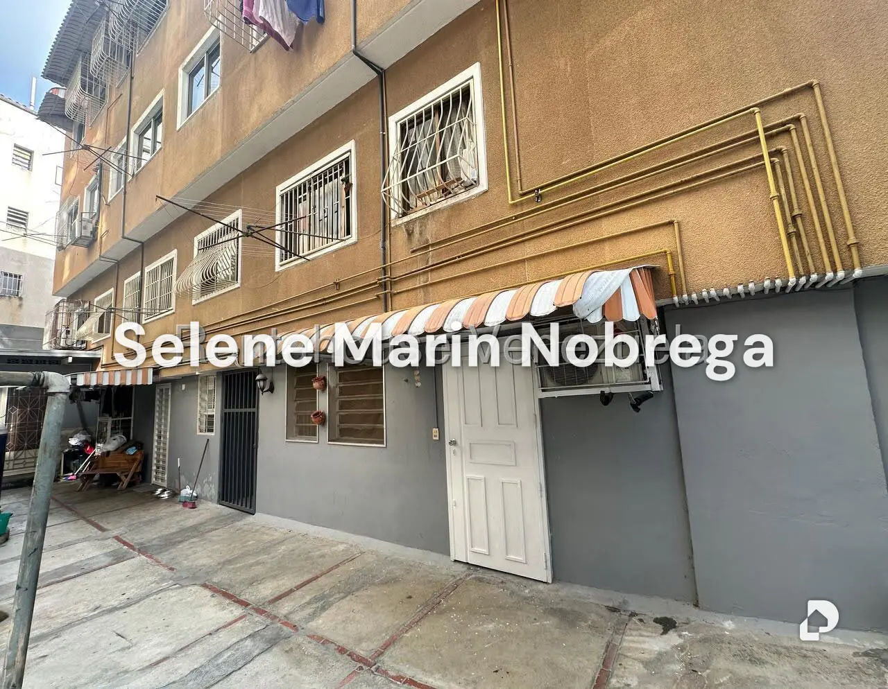 Apartamento en La Carlota, Caracas – 1