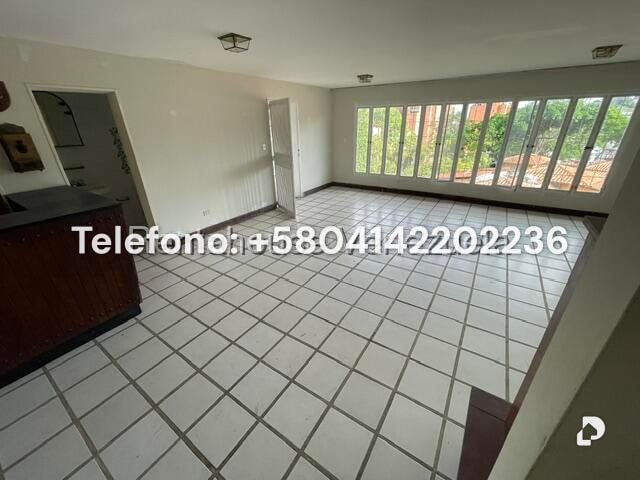 Casa en La Lagunita Country Club, Caracas