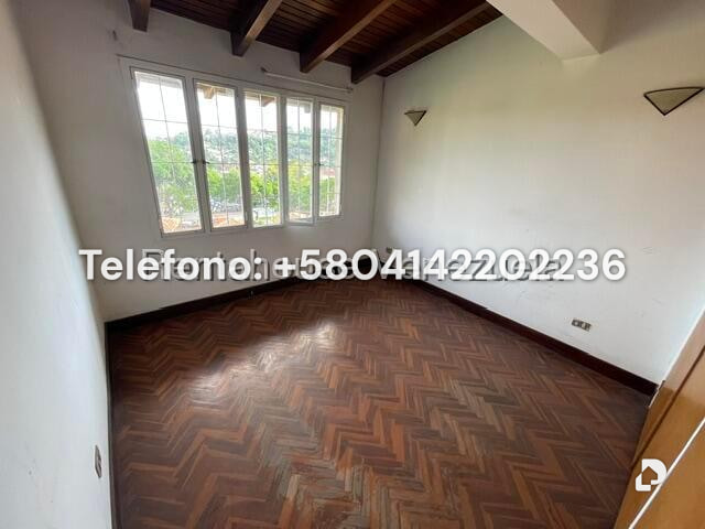 Casa en La Lagunita Country Club, Caracas