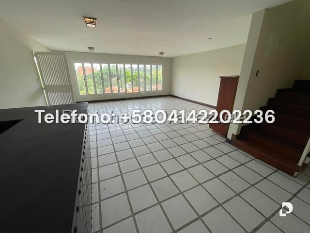 Casa en La Lagunita Country Club, Caracas